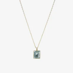 18k & aquamarine cube pendant, 11.64ct