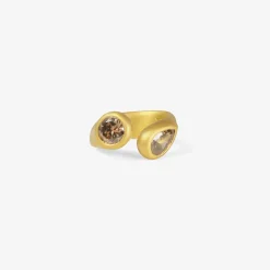 22k & champagne double diamond sculptural ring, 2.27ct