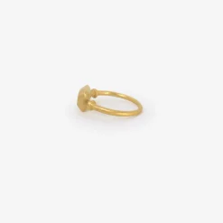 22k & cushion-cut diamond small capsa ring, .41ct
