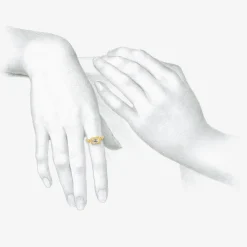 22k & cushion-cut diamond small capsa ring, .41ct
