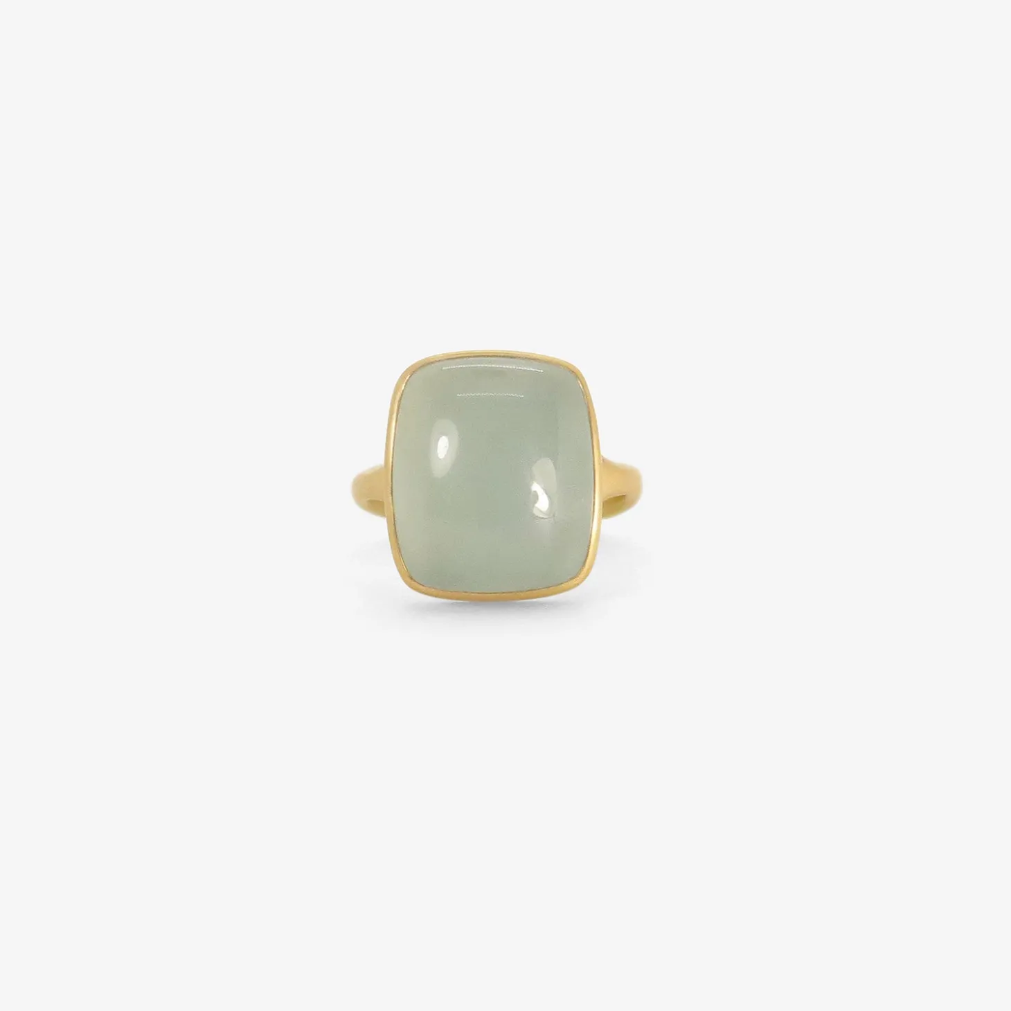 18k & cushion-shaped aquamarine ring, 10.4ct