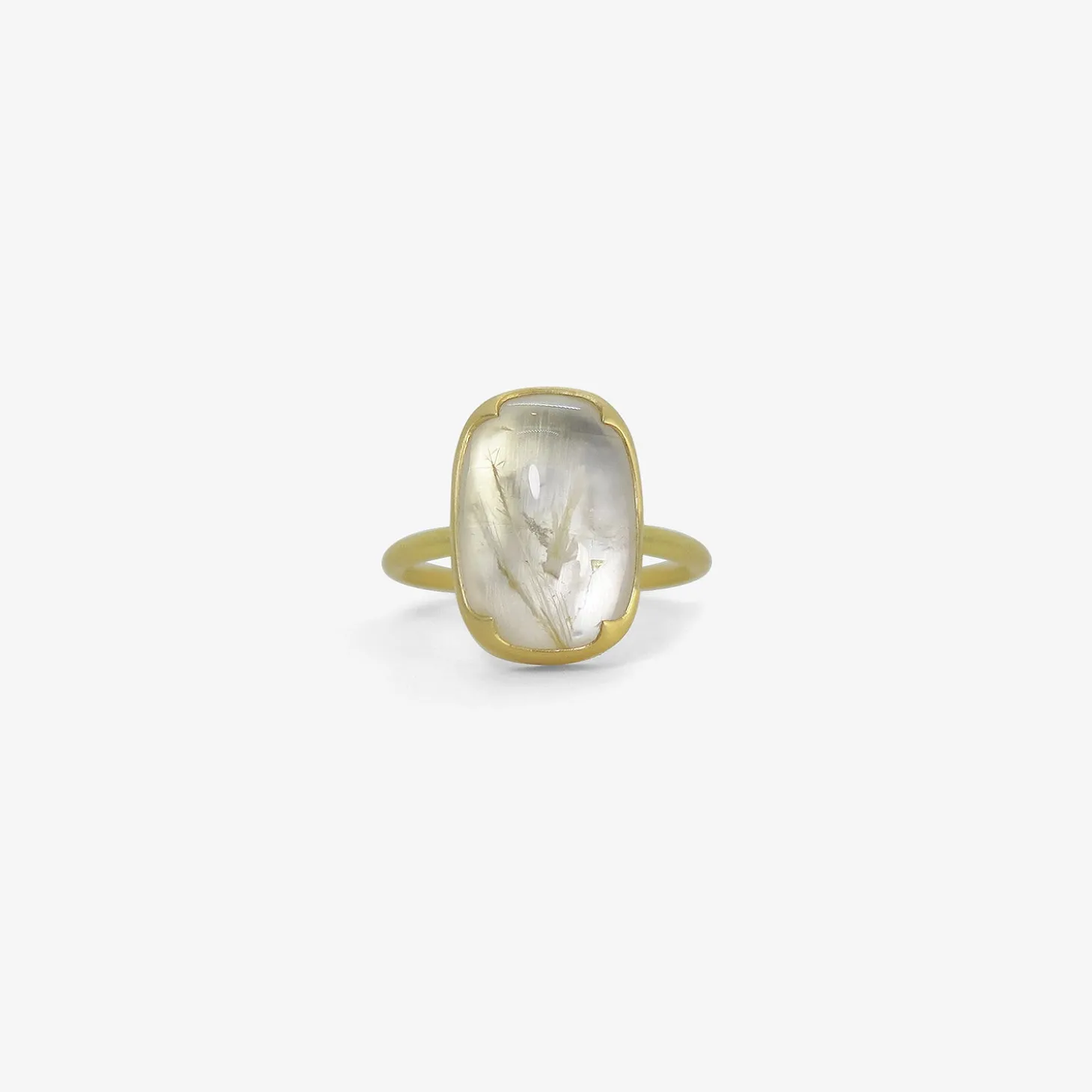 18k & cushion-shaped bamboo moonstone ring