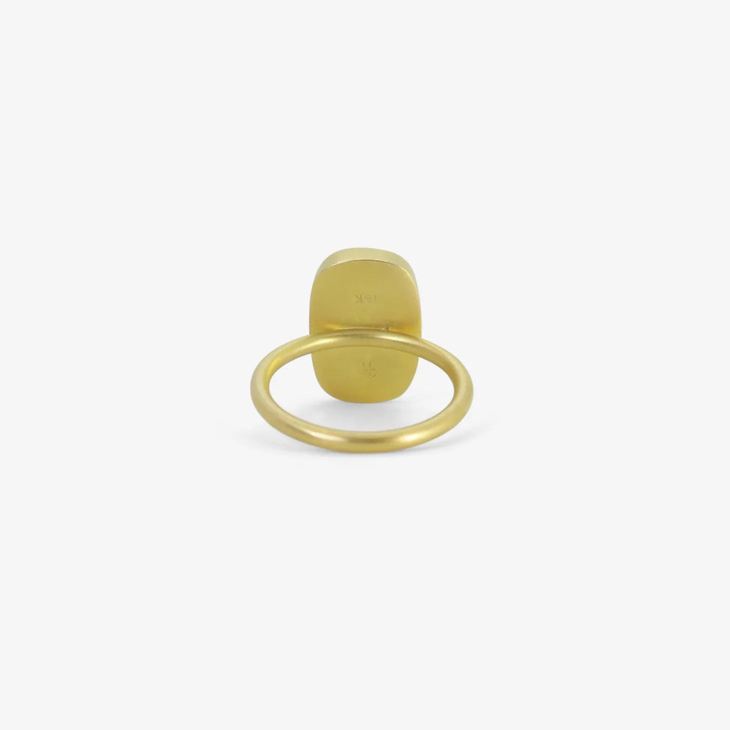 18k & cushion-shaped bamboo moonstone ring