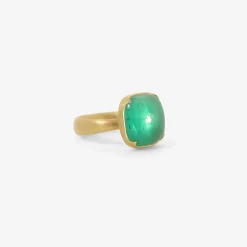 18k & cushion-shaped colombian emerald ring, 6ct