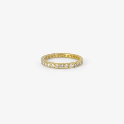 22k & diamond pavé band