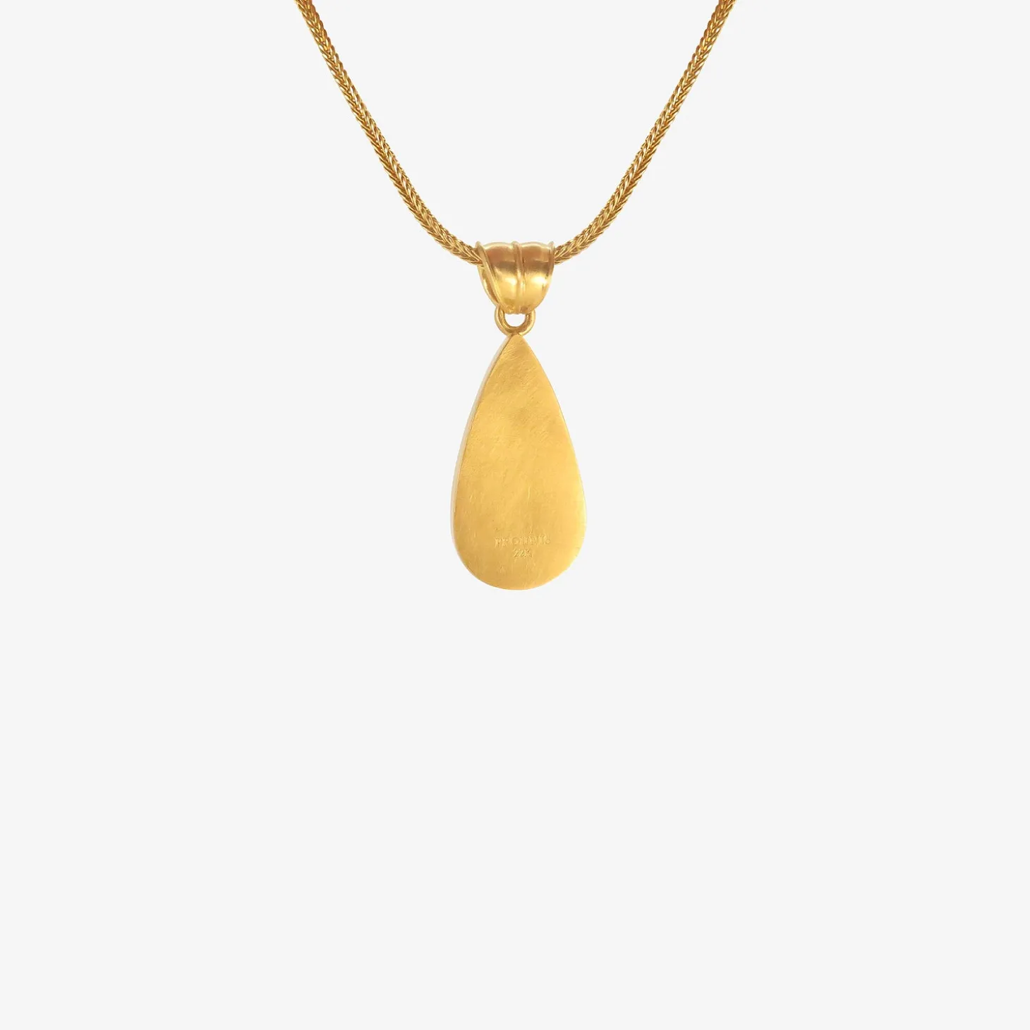 22k & elongated teardrop-shaped aquamarine pendant
