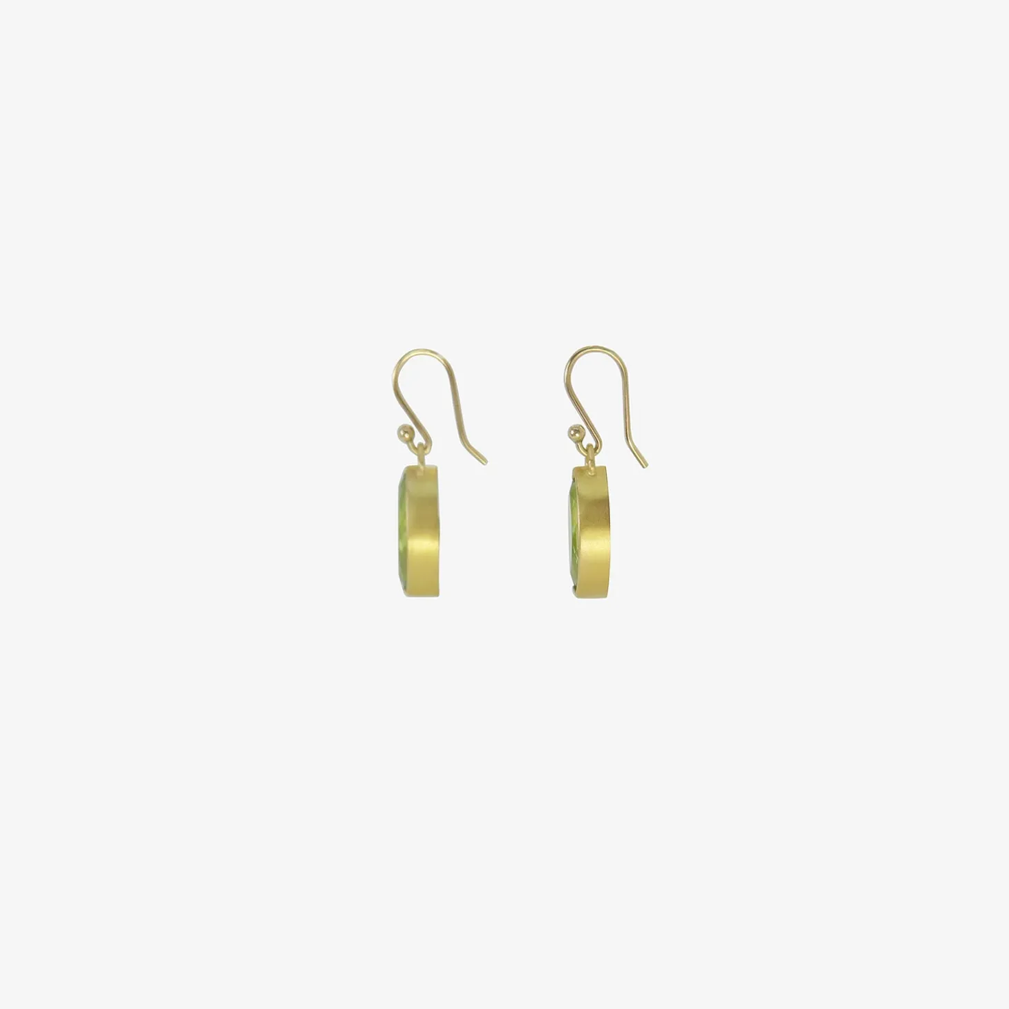 18k & faceted marquis-shaped peridot earrings