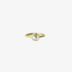 18k & grey tear-drop diamond ring, 1.33ct