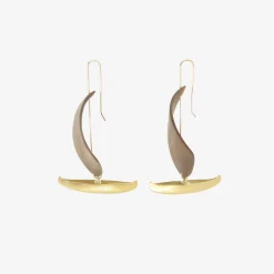 14k & hand-carved brown horn sailboats