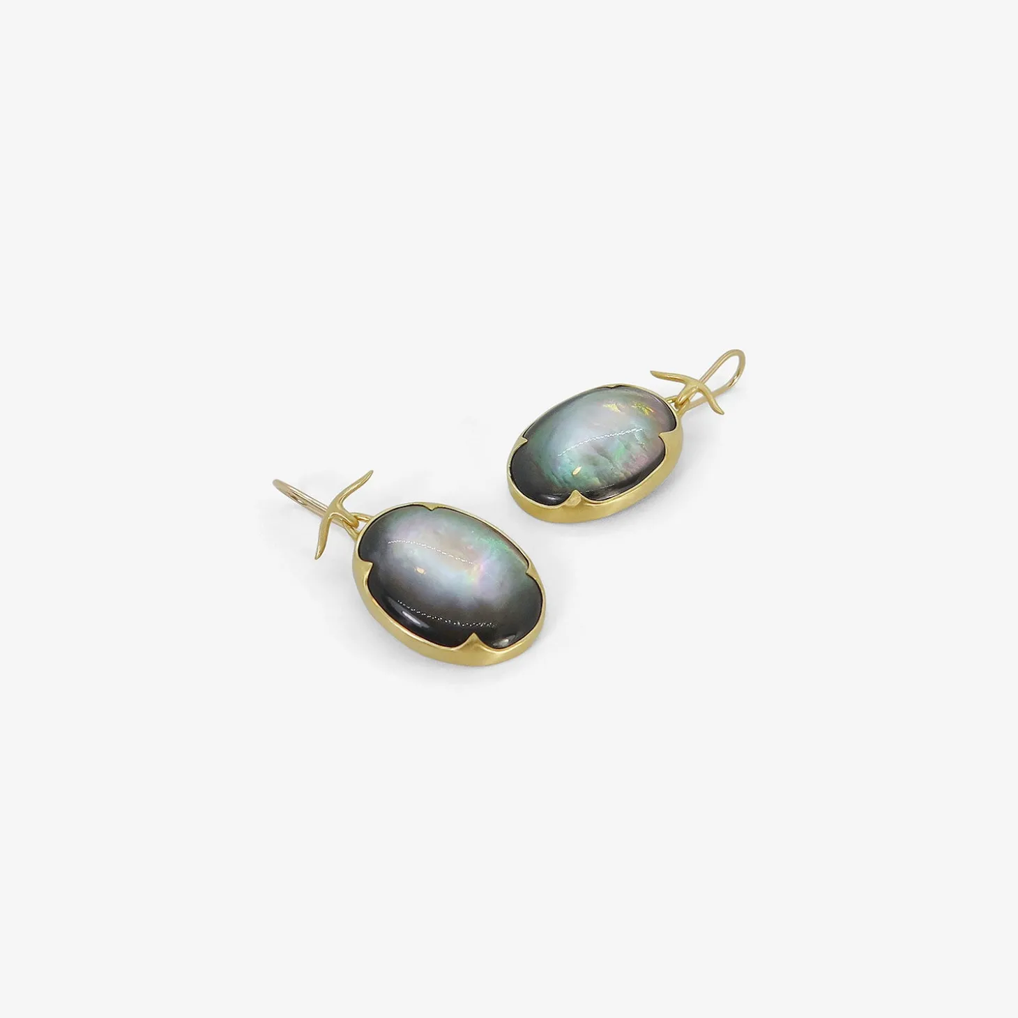 18k & large oval black mother-of-pearl earrings