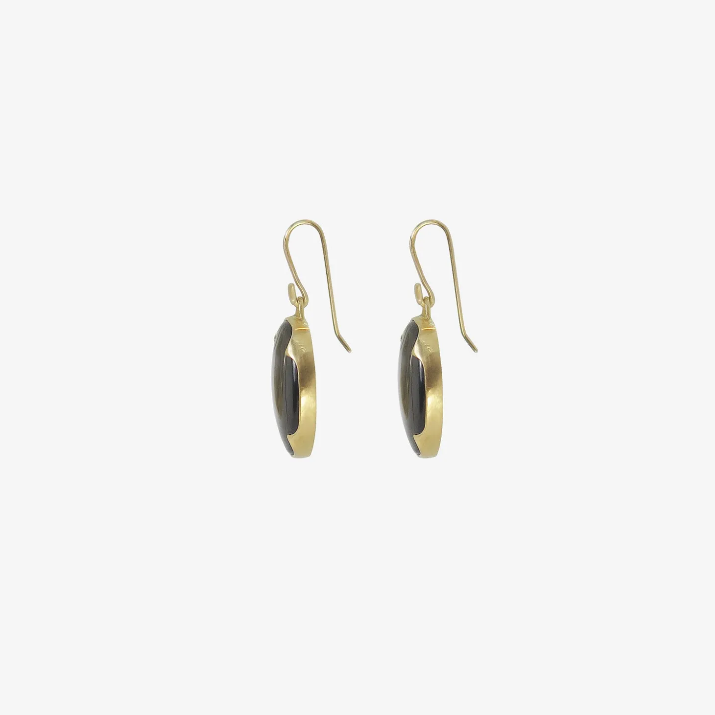 18k & large oval black mother-of-pearl earrings