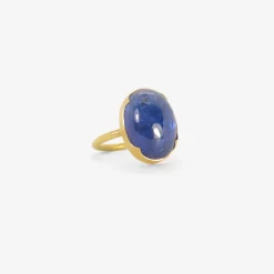 18k & large oval blue tanzanite ring