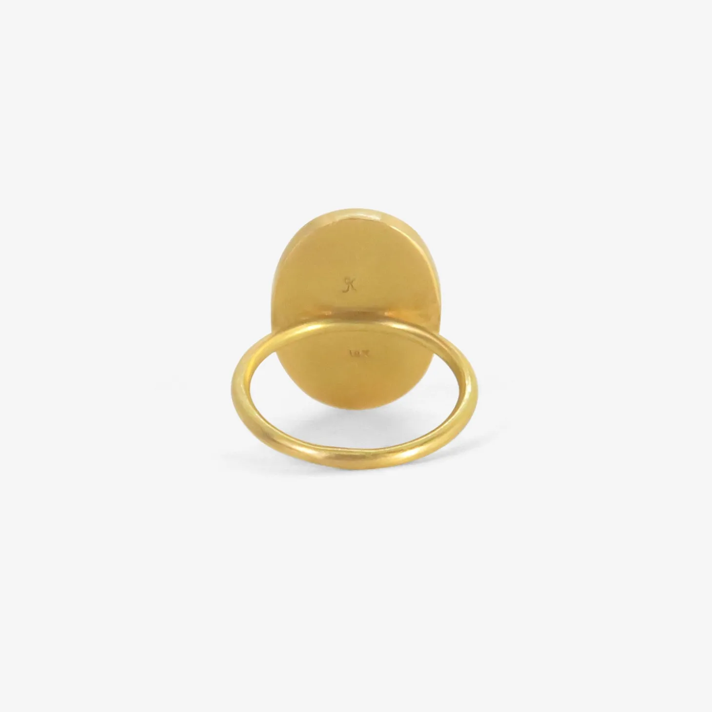 18k & large oval brown moonstone ring