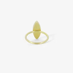 18k & marquis-shaped almandine garnet ring