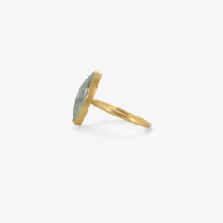 18k & marquis-shaped aquamarine ring, 2.44ct