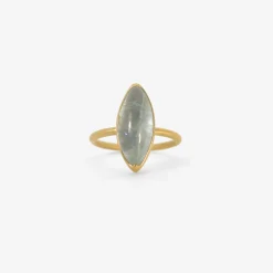 18k & marquis-shaped aquamarine ring, 2.44ct