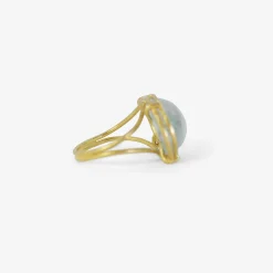 18k & oval cabochon aquamarine east/west ring
