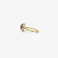 18k & oval cabochon pink sapphire ring, 5.04ct
