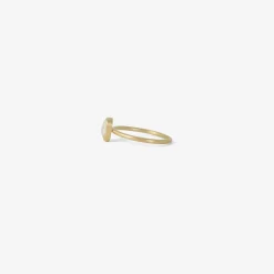 18k & oval clean white diamond ring, .76ct
