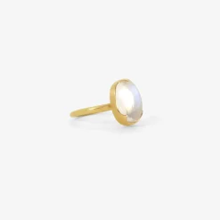 18k & oval fine moonstone ring, 3.9ct