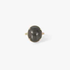18k & oval grey moonstone ring