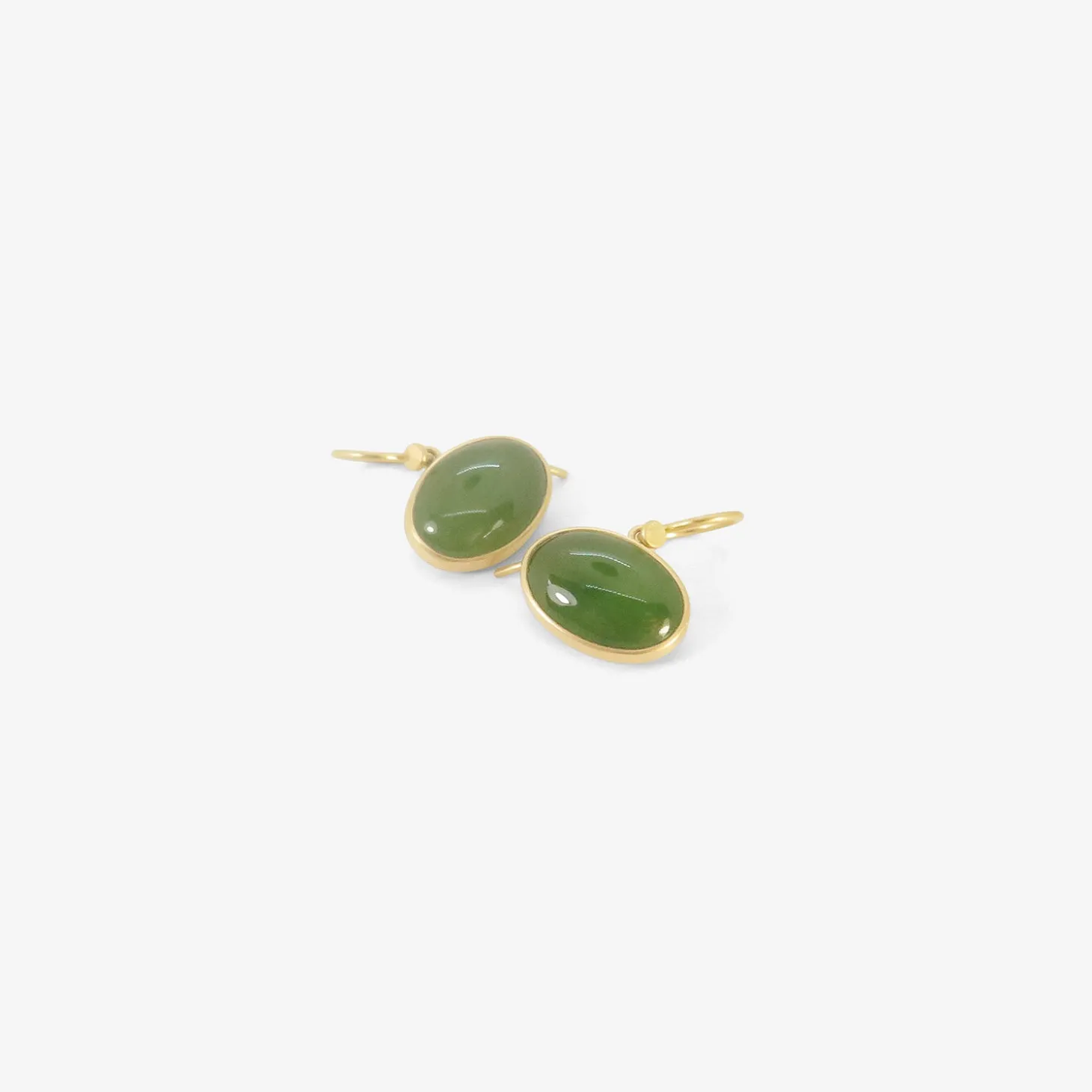 18k & oval jade drop earrings, 9.62ct