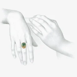 18k & oval ombre green tourmaline ring, 16.49ct