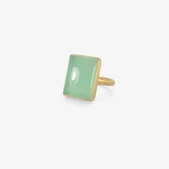 18k & rectangular chrysoprase ring, 9.82ct
