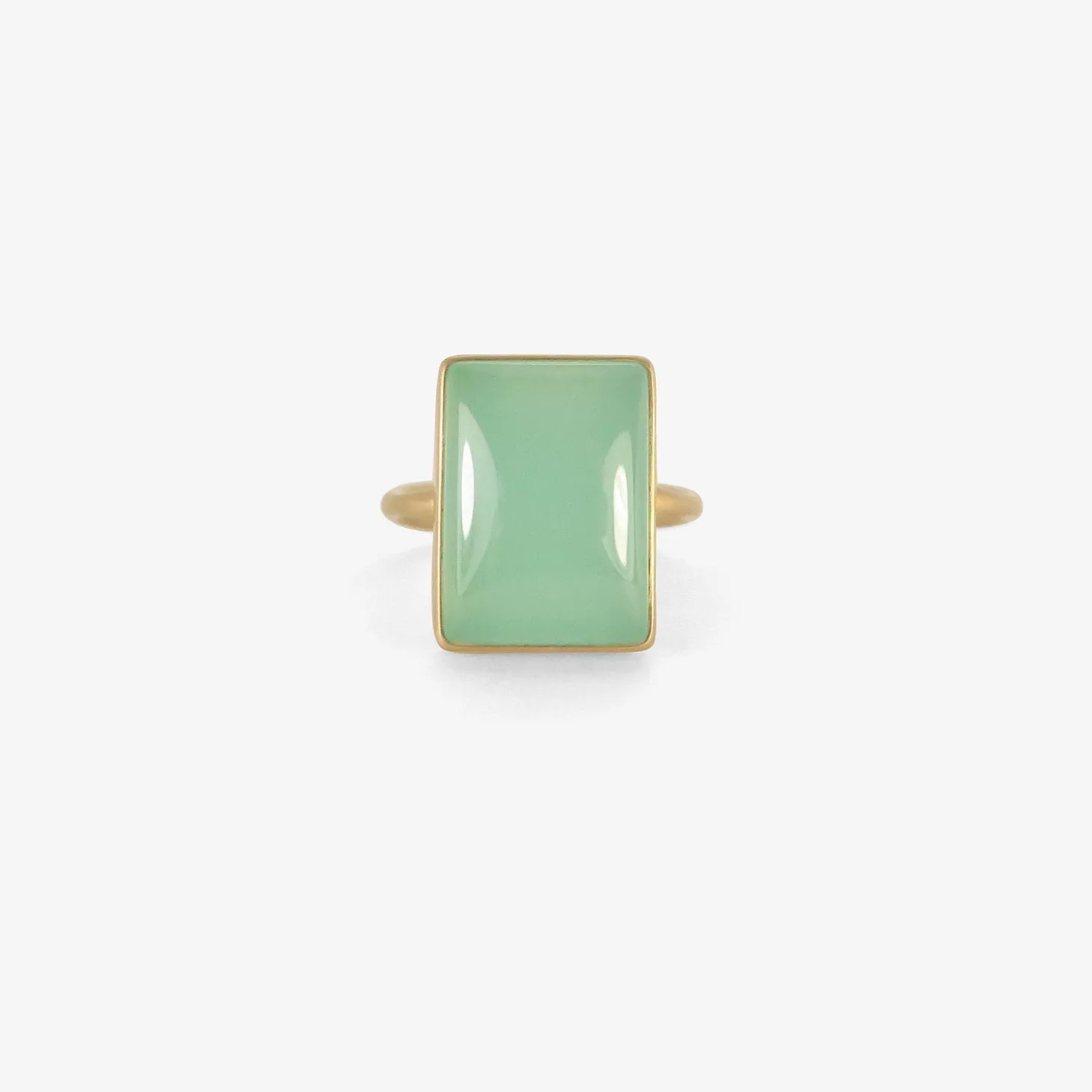 18k & rectangular chrysoprase ring, 9.82ct