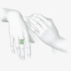 18k & rectangular chrysoprase ring, 9.82ct