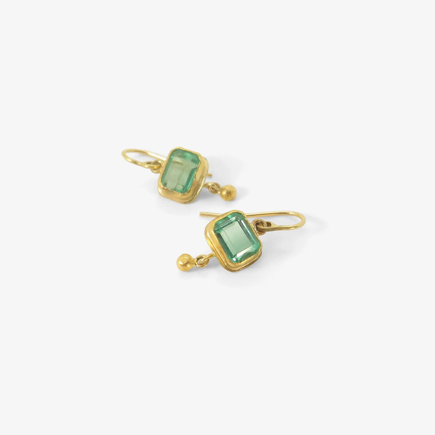 18k & rectangular colombian emerald single drop earrings with 22k drops, 3.34ct