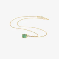 18k & rectangular emerald-cut emerald mini gem pendant