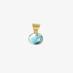 22k & small oval aquamarine pendant