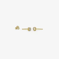 18k & small round white diamond studs, .23ct