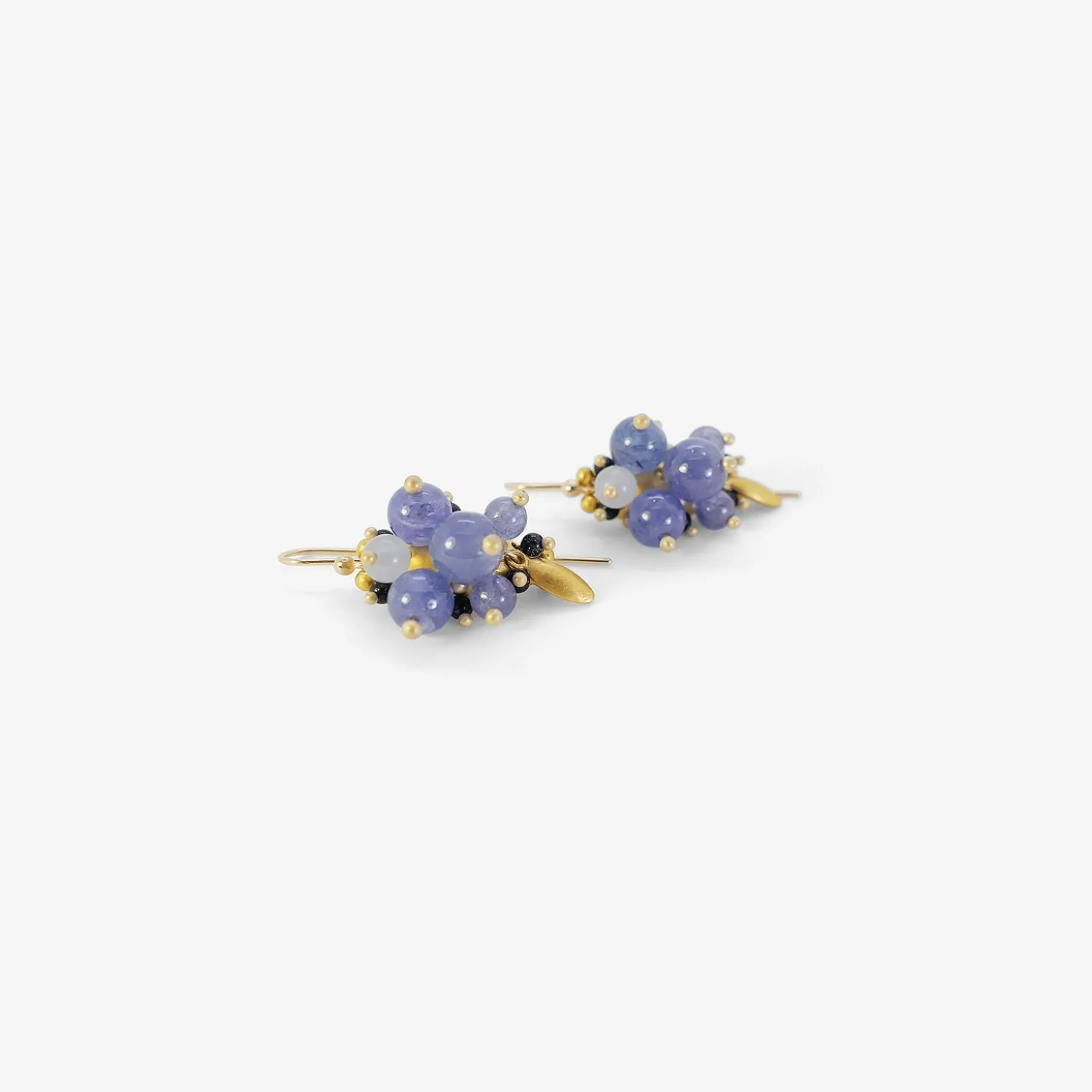 22k & tanzanite bug clusters
