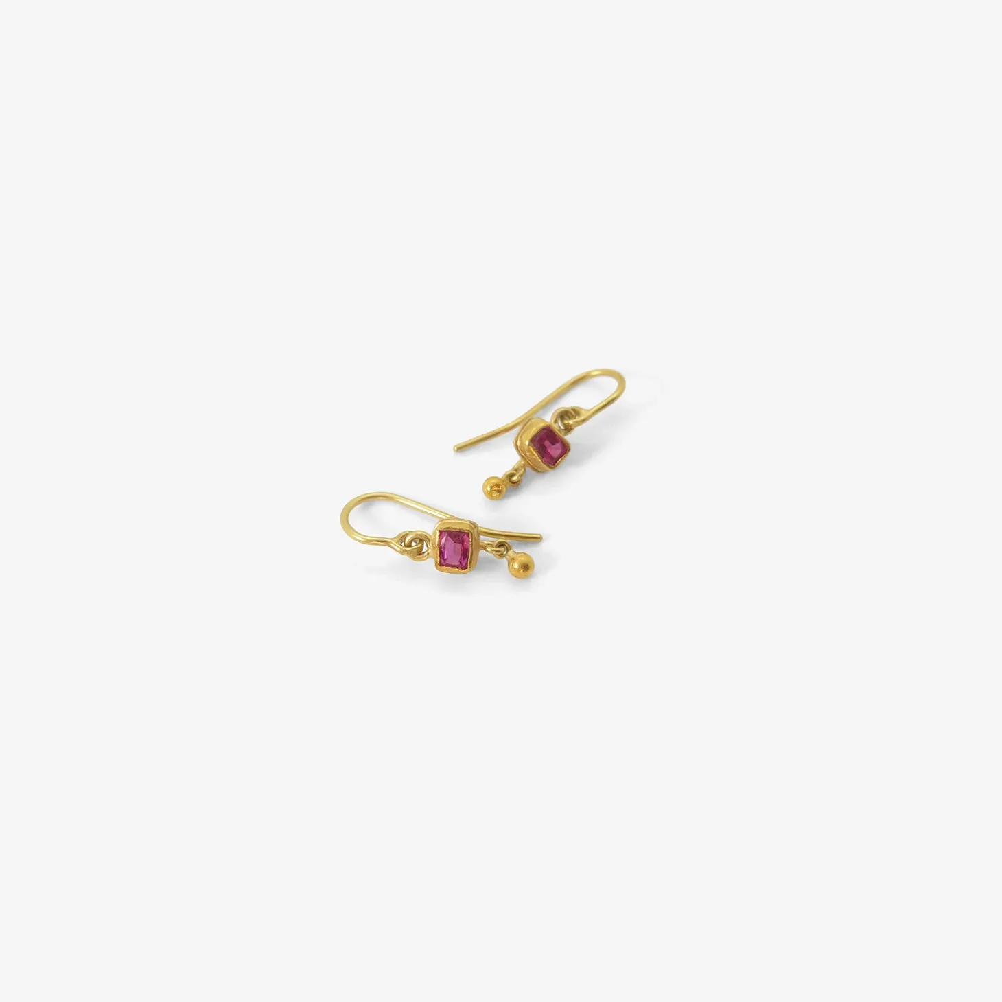 18k & tiny rectangular ruby earrings with 22k drops