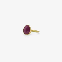 18k & wonky pear-shaped rose-cut ruby ring, 1.94ct