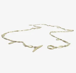 10k appleseed necklace