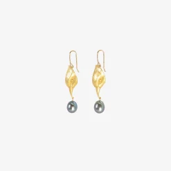 18k bird head earrings with black pearl eggs