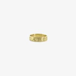 18k latin inscription band – ‘carpe diem’ – seize the day
