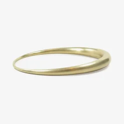 14k oval bangle