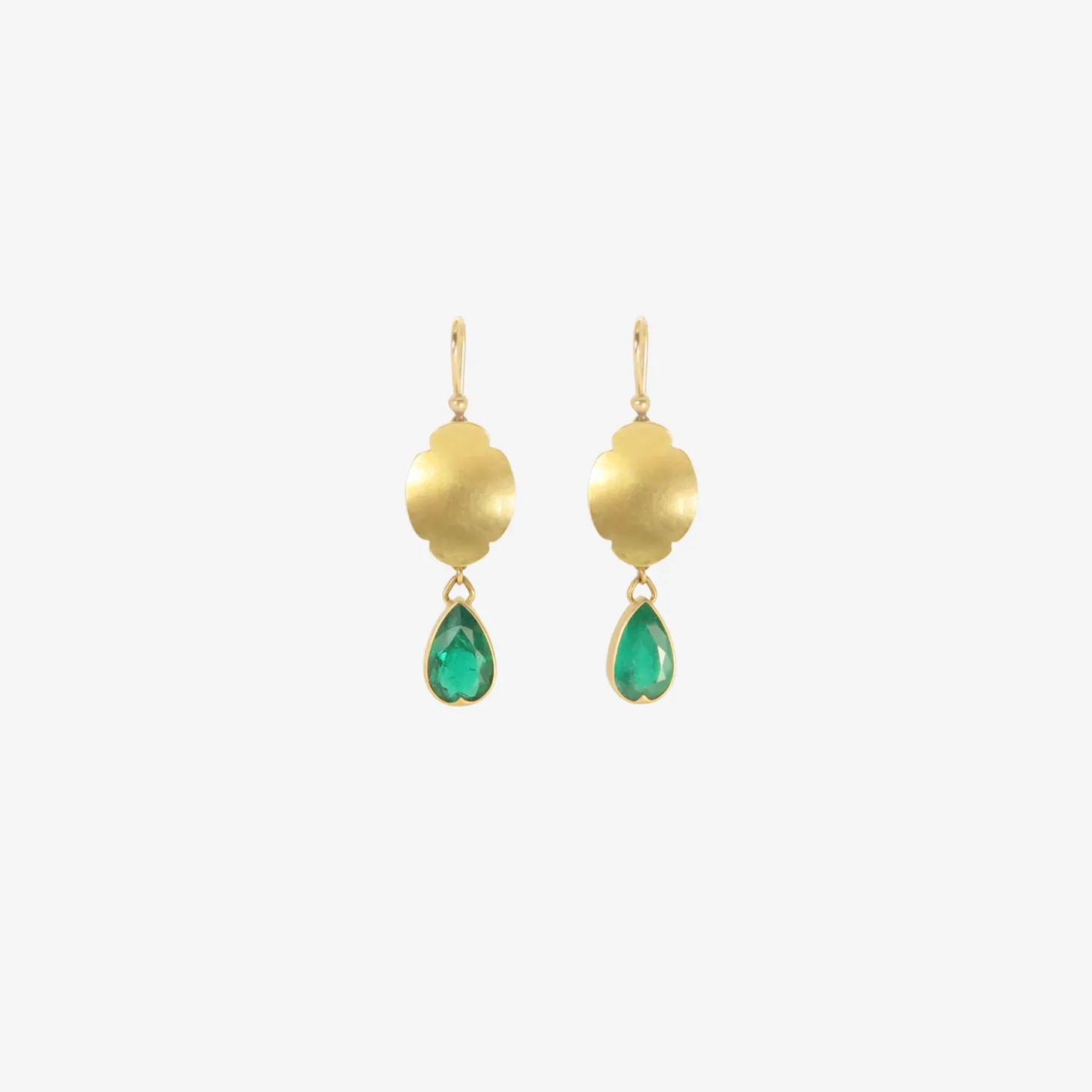 18k small oval scallop earrings with colombian emerald drops, 4ct