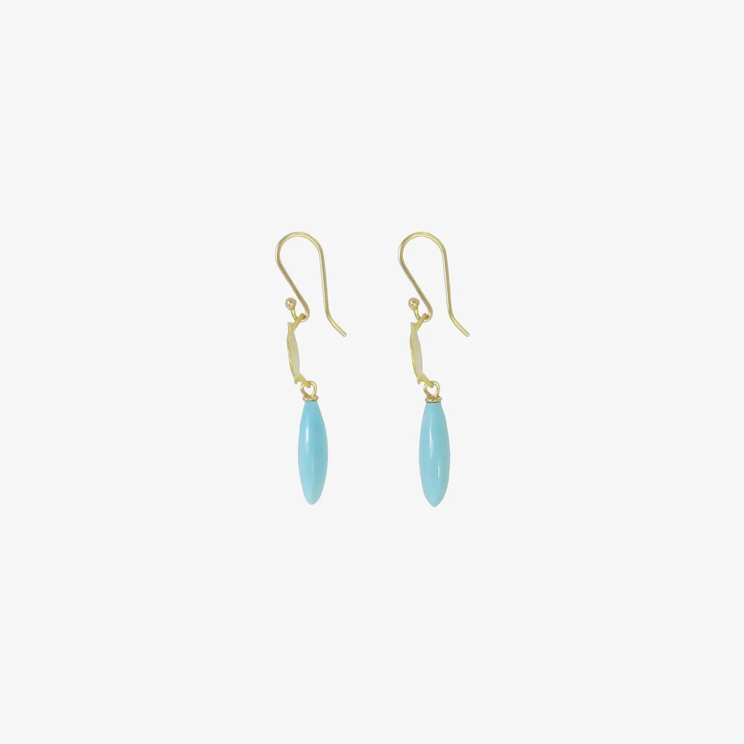 18k small scallop earrings with sleeping beauty turquoise drops
