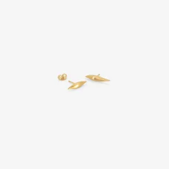 18k small/medium slug studs