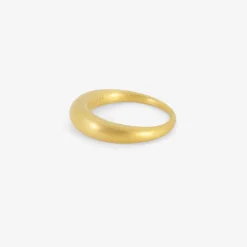 22k yellow gold ring