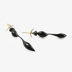 oxidized bronze large wingless wasps
